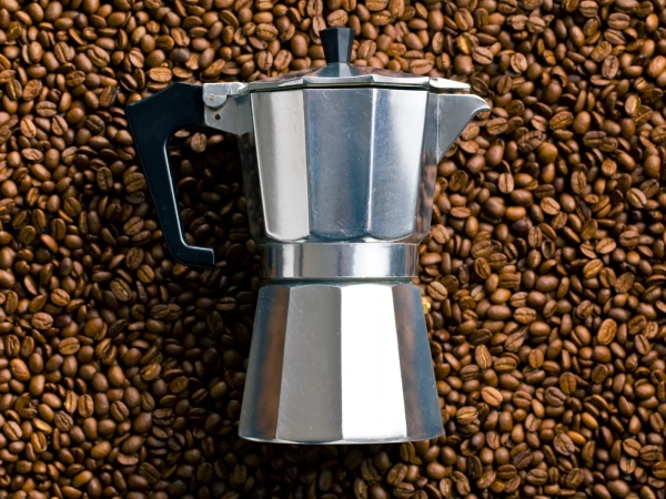 In 4 einfachen Schritten zum perfekten Caffè mit dem Bialetti Espressokocher - Bialetti Espressokocher Anleitung: Aromatischer Caffè zuhause