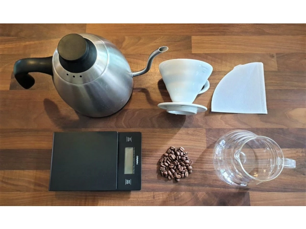 Kaffeezubereitung wie die Profis: In 4 einfachen Schritten zum leckeren Filterkaffee mit dem Hario V60 - In 4 Schritten zum perfekten Hario V60 Filterkaffee